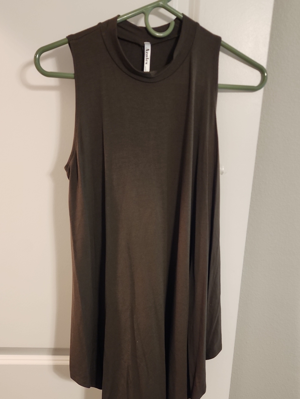 Sleeveless Olive Tank Top - Soft A-Line Swing